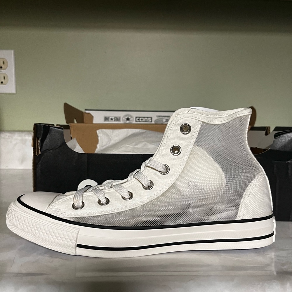 Converse Hi top